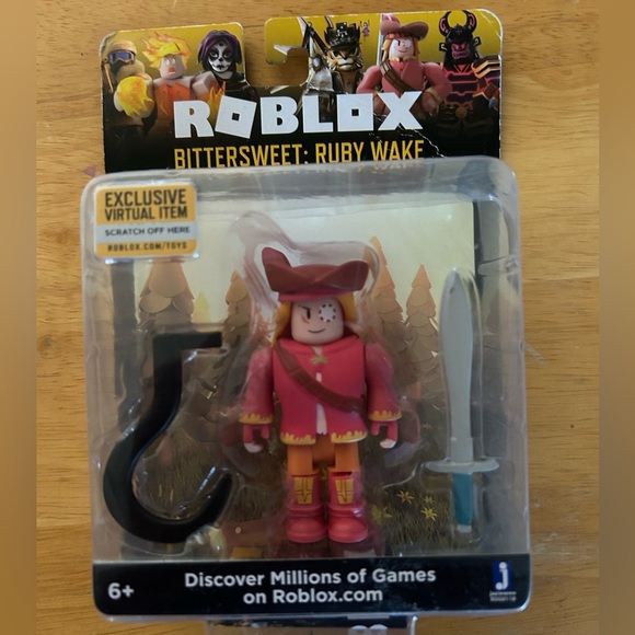 Roblox Figure Bittersweet Ruby Wake w/ Exclusive Item Code New - Picture 1 of 11